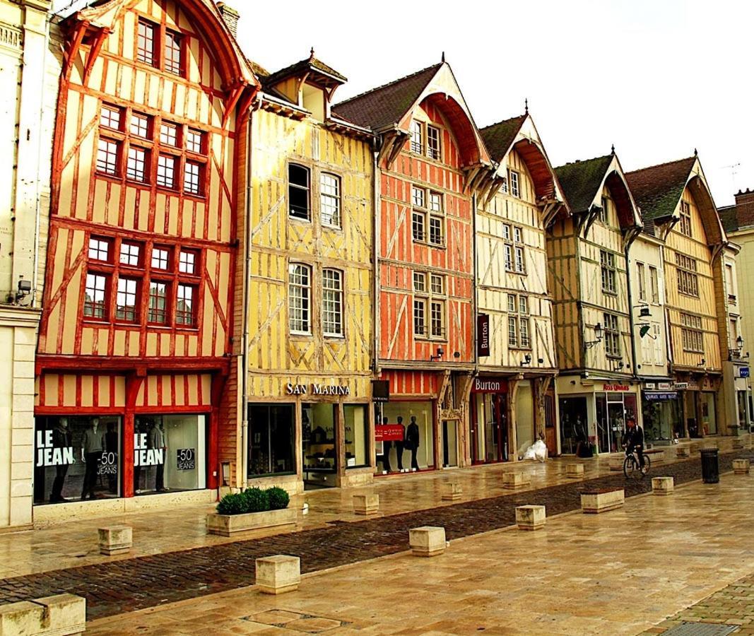 Appartement Cube Troyes Eksteriør bilde